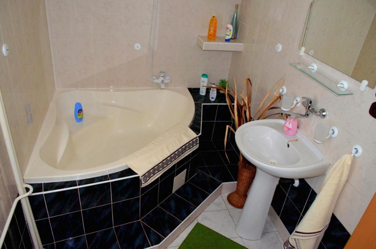 Chalupa Riviera A Apartmany Riviera - Liptov Besenova Rużomberk Zewnętrze zdjęcie