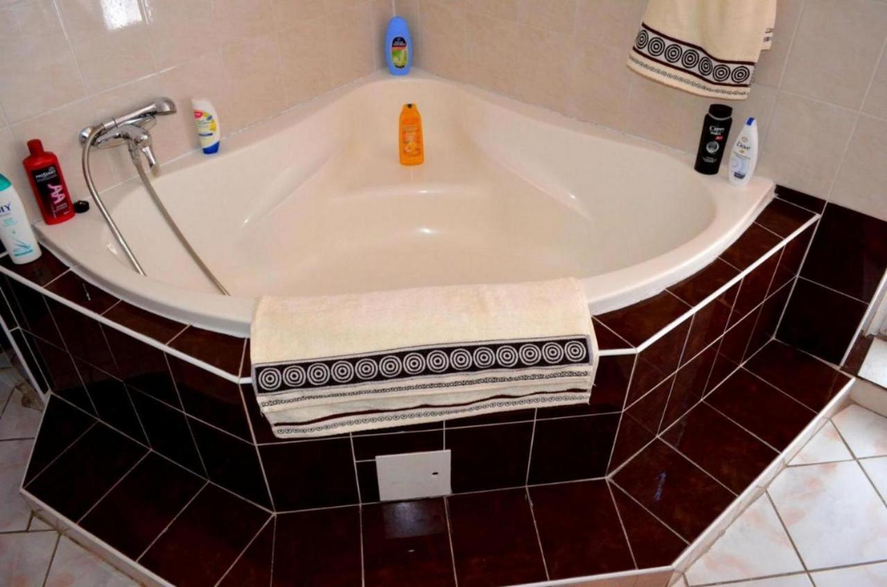 Chalupa Riviera A Apartmany Riviera - Liptov Besenova Rużomberk Zewnętrze zdjęcie