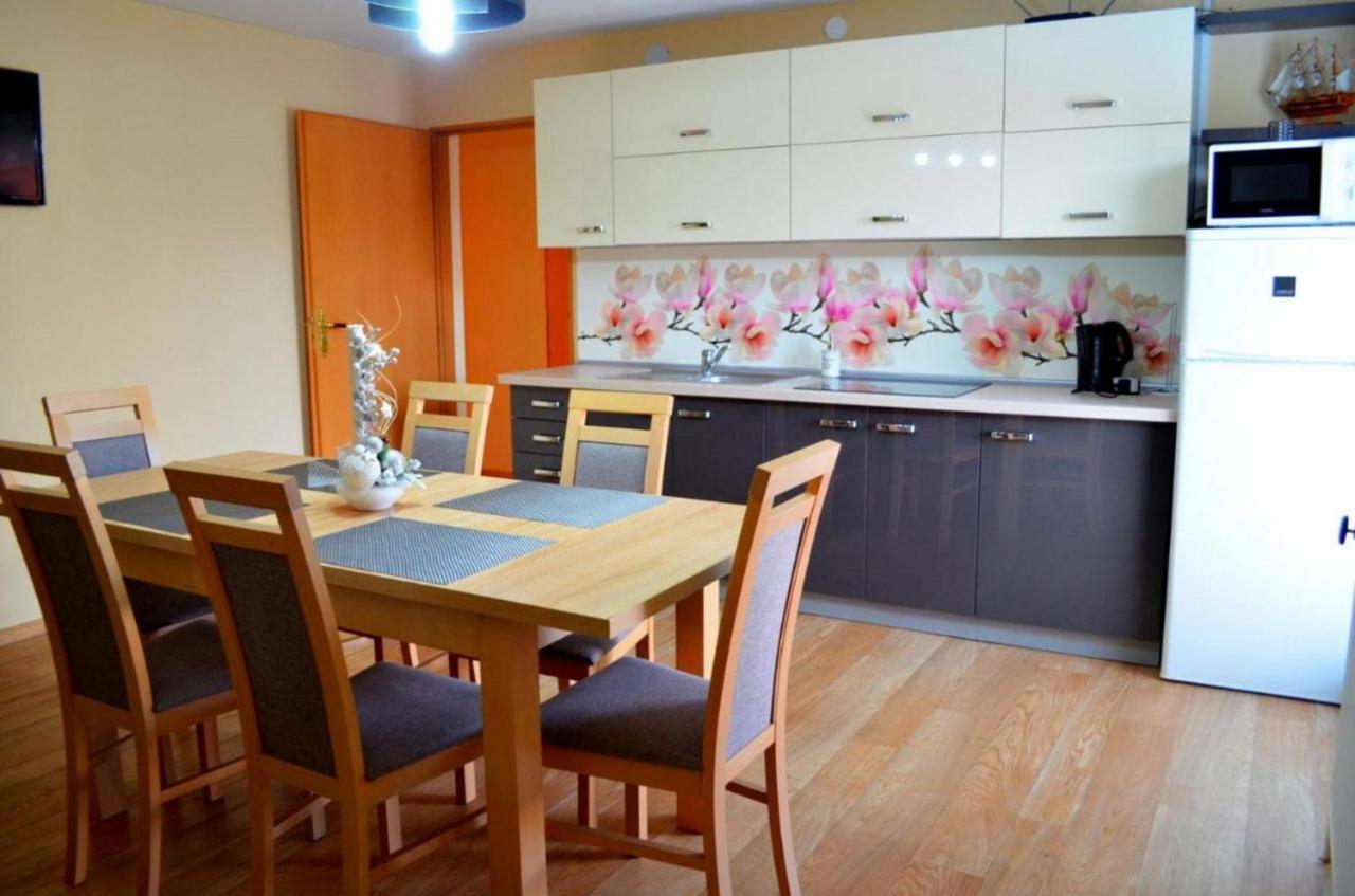 Chalupa Riviera A Apartmany Riviera - Liptov Besenova Rużomberk Zewnętrze zdjęcie