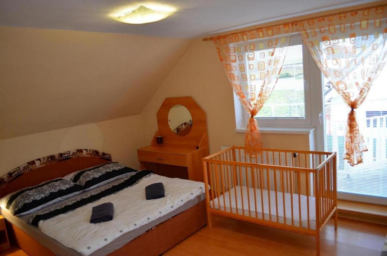 Chalupa Riviera A Apartmany Riviera - Liptov Besenova Rużomberk Zewnętrze zdjęcie