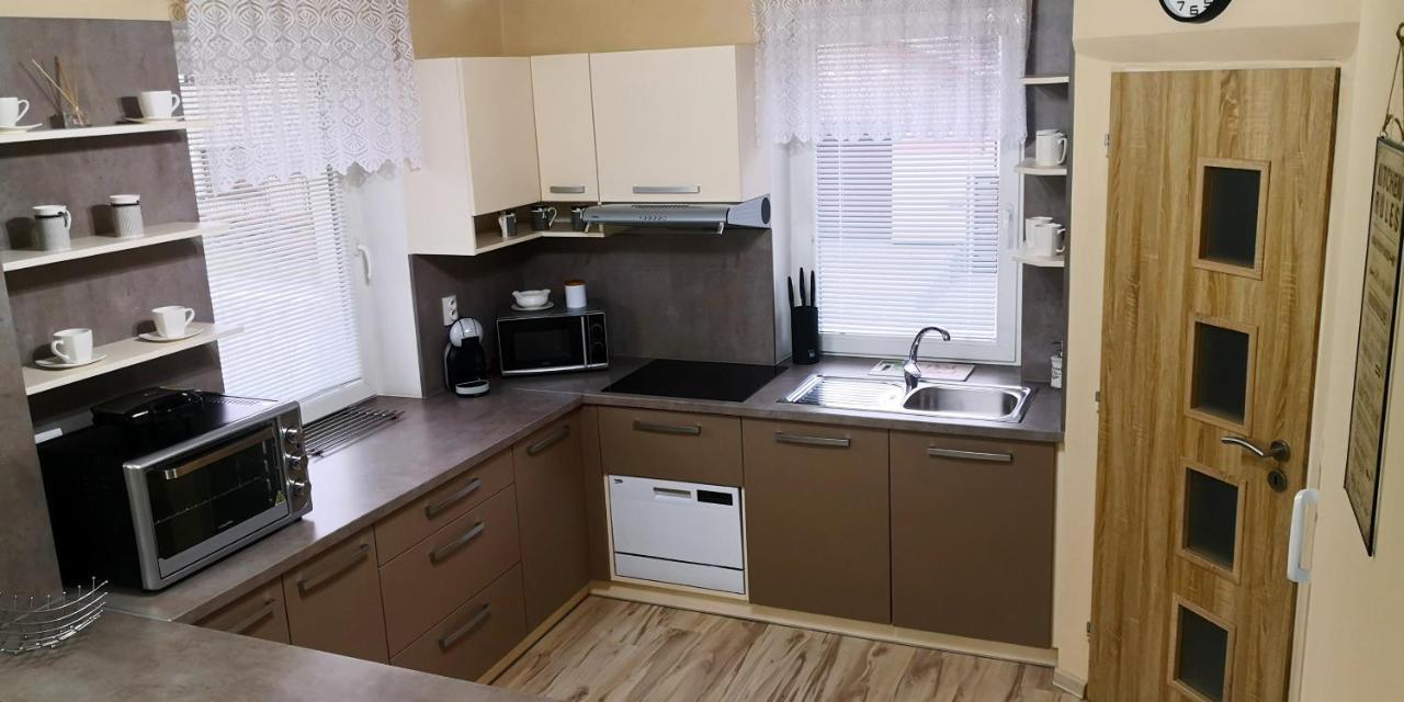 Chalupa Riviera A Apartmany Riviera - Liptov Besenova Rużomberk Zewnętrze zdjęcie