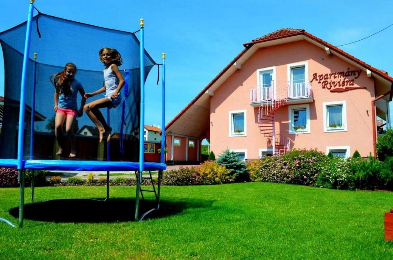 Chalupa Riviera A Apartmany Riviera - Liptov Besenova Rużomberk Zewnętrze zdjęcie