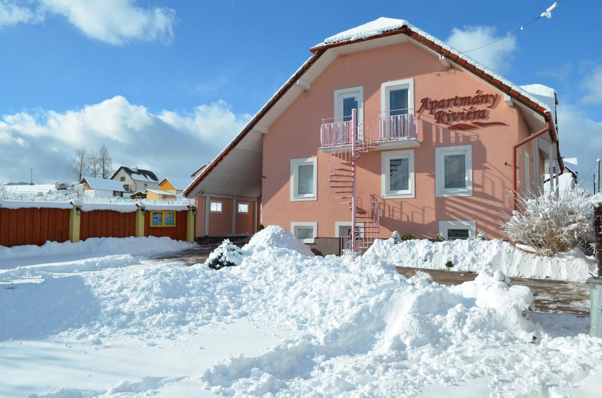 Chalupa Riviera A Apartmany Riviera - Liptov Besenova Rużomberk Zewnętrze zdjęcie
